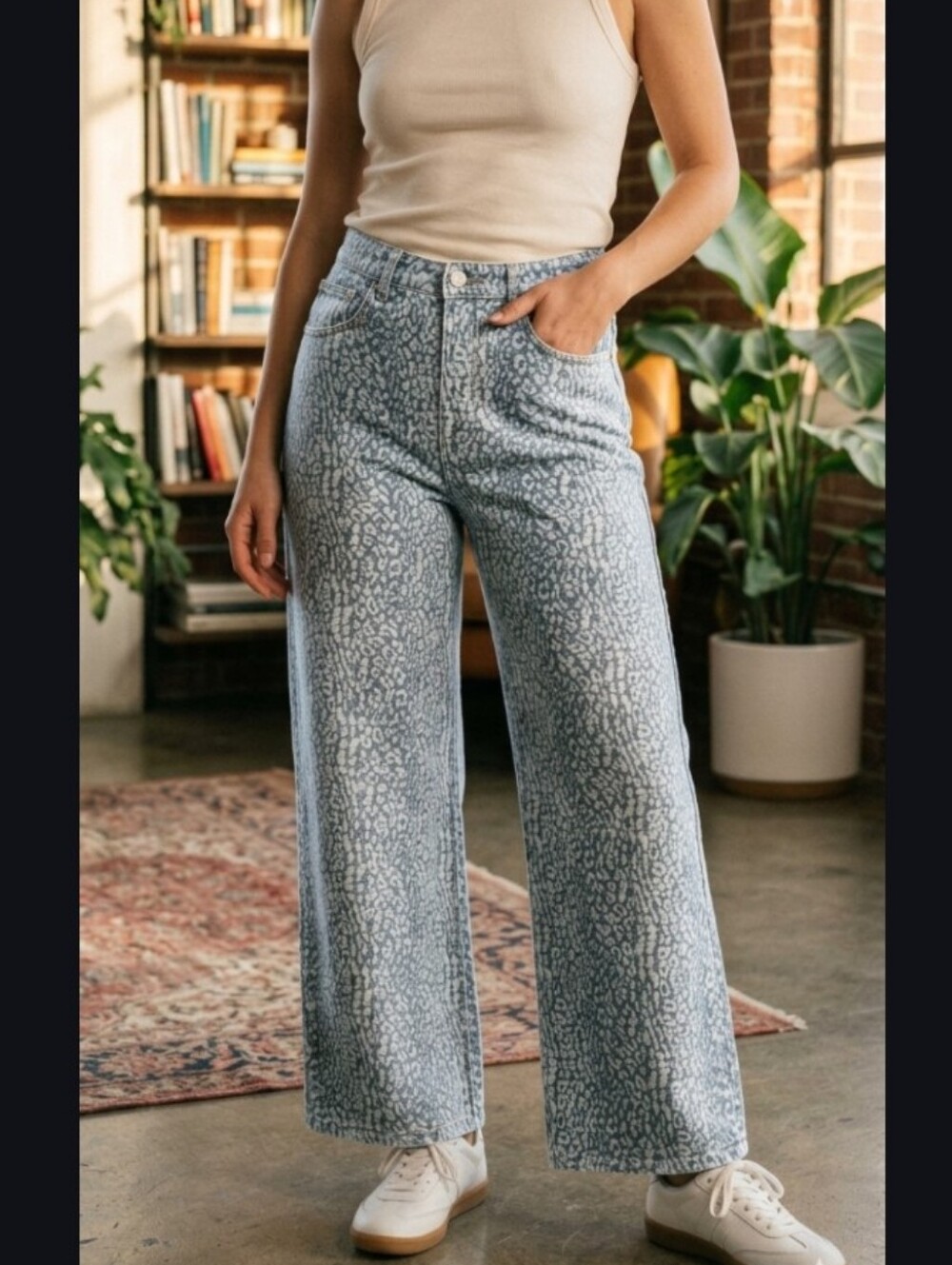 LEGEND High-Rise Wide-Leg Jeans in Blue Animal Print NWT